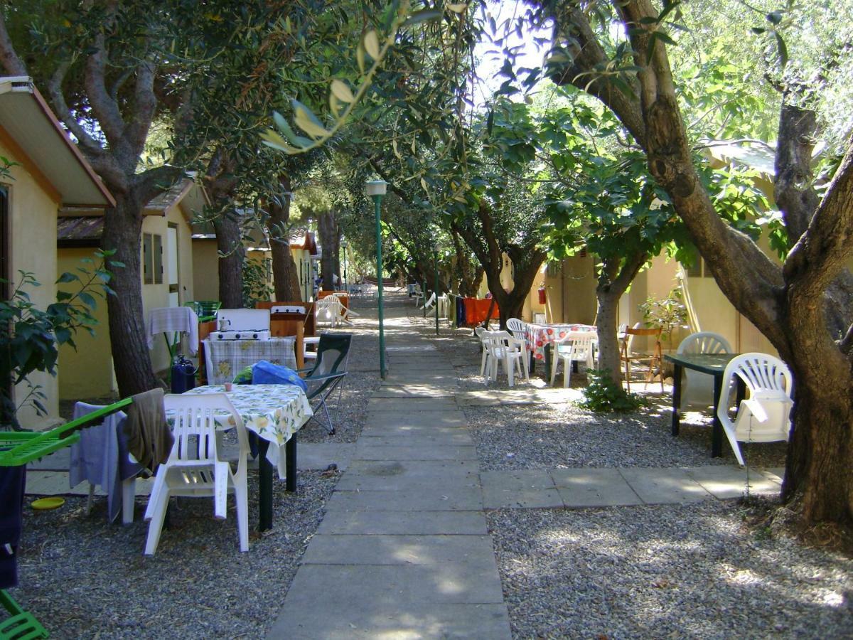 Hotel Camping Dell'Uva Le Castella  Exteriér fotografie